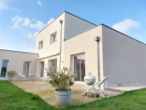 Maison a vendre Cossé-le-Vivien 53230 Mayenne 53 180 m2 8 pièces 327600 euros 53032-1018 001