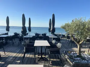 Fonds et murs commerciaux a vendre Fouesnant 29170 Finistère 29 96 m2 740950 euros 29015-623 001