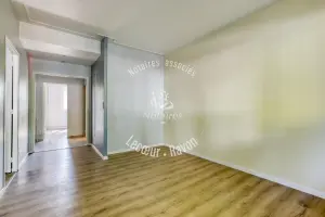 Appartement a vendre Rueil-Malmaison 92500 Hauts-de-Seine 92 49 m2 3 pièces 244500 euros 92076-146 001