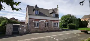 Immeuble de rapport a vendre Bapaume 62450 Pas-de-Calais 62 323 m2 544960 euros 62017-3313 001
