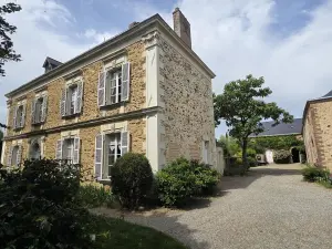 Maison a vendre Saint-Sulpice 53360 Mayenne 53 232 m2 8 pièces 445900 euros 53073-1765 001