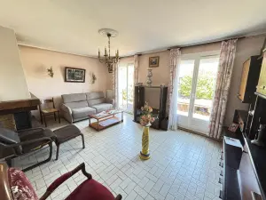 Maison a vendre Saint-Germain-du-Puy 18390 Cher 18 91 m2 5 pièces 106000 euros 18004-4238 001