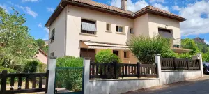Maison a vendre Saint-Affrique 12400 Aveyron 12 146 m2 8 pièces 259000 euros 12051-15 001