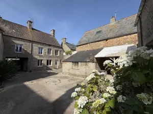 Maison a vendre Saint-Pierre-Église 50330 Manche 50 102 m2 3 pièces 277720 euros 50108-4808 001