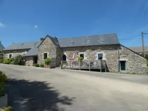 Maison a vendre Le Cloître-Pleyben 29190 Finistère 29 173 m2 10 pièces 299000 euros 29129-1054 001