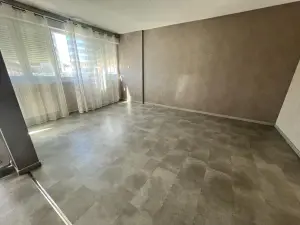 Appartement a vendre Vesoul 70000 Haute-Saône 70 93 m2 5 pièces 119000 euros 70001-102 001