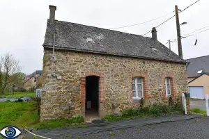 Maison a vendre Montsûrs 53150 Mayenne 53 45 m2 2 pièces 55000 euros 53004-1323 001