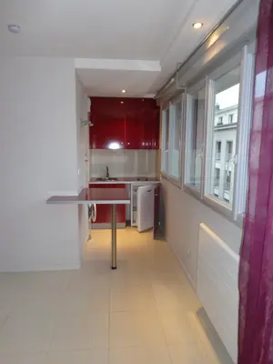 Location appartement Nantes 44000 Loire-Atlantique 44 28 m2 1 pièce 547 euros 44028-L184 001