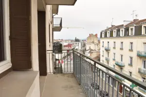 Location appartement Bourg-en-Bresse 01000 Ain 01 85 m2 4 pièces 940 euros 01065-L421 001