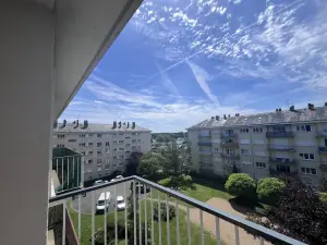 Appartement a vendre Angers 49000 Maine-et-Loire 49 67 m2 4 pièces 176064 euros 49139-148 001