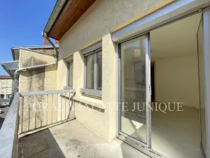 Appartement a vendre Ambérieu-en-Bugey 01500 Ain 01 89 m2 5 pièces 188000 euros 01031-1293 001
