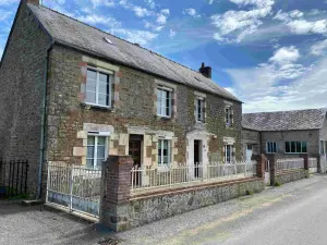 Maison a vendre Les Rotours 61210 Orne 61 130 m2 7 pièces 116750 euros 61030-1344 001