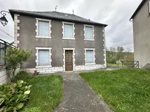 Maison a vendre Neuvéglise-sur-Truyère 15260 Cantal 15 160 m2 79500 euros 15046-40 001