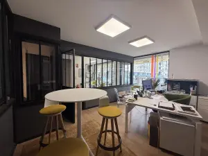 Fonds et murs commerciaux a vendre Reims 51100 Marne 51 109 m2 4 pièces 398000 euros 51066-2081 001