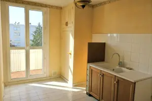 Appartement a vendre Bourges 18000 Cher 18 96 m2 5 pièces 131250 euros 18005-1674 001