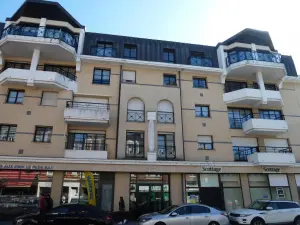 Appartement a vendre Cambrai 59400 Nord 59 110 m2 3 pièces 382470 euros 59083-10 001