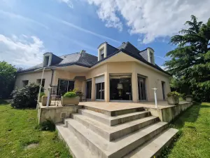 Maison a vendre Bouchemaine 49080 Maine-et-Loire 49 228 m2 7 pièces 907440 euros 49112-980 001