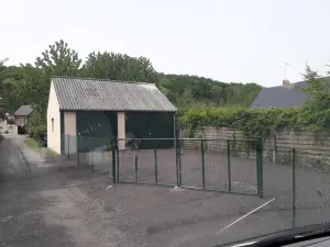 Location garage et parking Authou 27290 Eure 27 50 m2 350 euros 27049-L140 001