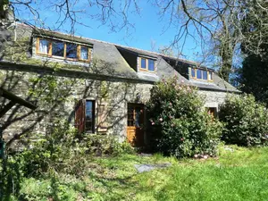 Maison a vendre Maël-Carhaix 22340 Côtes-d'Armor 22 130 m2 5 pièces 145470 euros 56075-2218 001