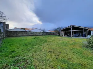 Terrain a batir a vendre Falleron 85670 Vendée 85 38100 euros 85091-5082 001