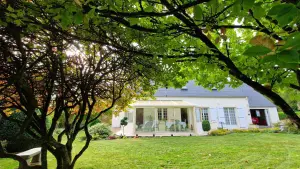 Maison a vendre Le Cloître-Saint-Thégonnec 29410 Finistère 29 152 m2 8 pièces 240679 euros 29083-1671 001