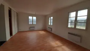 Appartement a vendre Bourgueil 37140 Indre-et-Loire 37 83 m2 95900 euros 49076-307 001