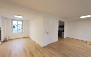 Location fonds et murs commerciaux Carhaix-Plouguer 29270 Finistère 29 42 m2 1270 euros 29066-L53 001
