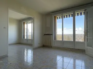Appartement a vendre Châlons-en-Champagne 51000 Marne 51 71 m2 4 pièces 90100 euros 51084-1296 001