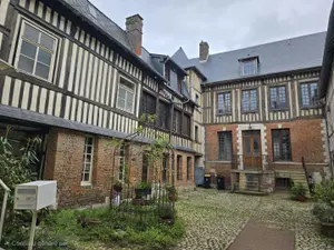 Maison a vendre Pont-Audemer 27500 Eure 27 260 m2 11 pièces 499000 euros 065-398 001