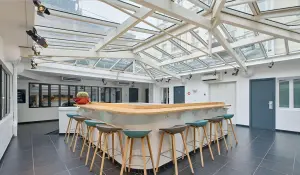 Immeuble de rapport a vendre Paris 17e Arrondissement 75017 Paris 75 1096 m2 7420000 euros 75022-904 001