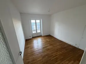 Location appartement Saint-Malo 35400 Ille-et-Vilaine 35 36 m2 565 euros 35084-L383 001