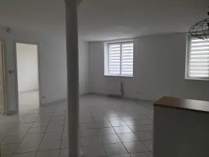 Location appartement Provin 59185 Nord 59 78 m2 3 pièces 756 euros 62032-L757 001