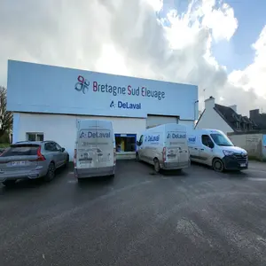 Fonds et murs commerciaux a vendre Châteauneuf-du-Faou 29520 Finistère 29 1673 m2 265000 euros 29126-725 001
