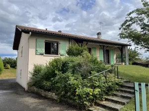 Maison a vendre Bourg-en-Bresse 01000 Ain 01 97 m2 4 pièces 220000 euros 01083-1996 001