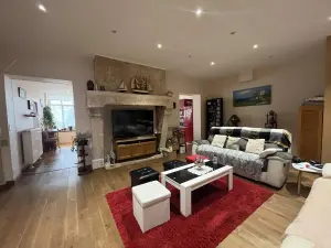 Maison a vendre L'Île-Bouchard 37220 Indre-et-Loire 37 186 m2 8 pièces 241500 euros 37060-2344 001