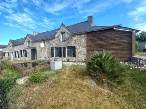 Maison a vendre Calan 56240 Morbihan 56 220 m2 367428 euros 56032-1700 001