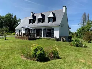 Maison a vendre La Feuillée 29690 Finistère 29 154 m2 6 pièces 341250 euros 29064-2794 001