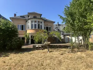 Maison a vendre Neuvéglise-sur-Truyère 15260 Cantal 15 146 m2 217300 euros 15046-87 001