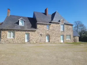 Maison a vendre Laval 53000 Mayenne 53 214 m2 681200 euros 53005-2164 001