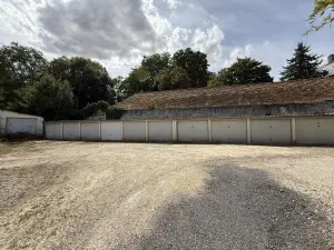 Garage et parking a vendre Braine 02220 Aisne 02 171 m2 93000 euros 51066-2008 001