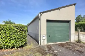 Garage et parking a vendre Vierzon 18100 Cher 18 38 m2 19000 euros 18058-24 001