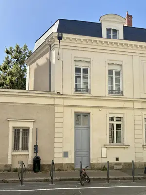 Appartement a vendre Angers 49000 Maine-et-Loire 49 76 m2 3 pièces 345840 euros 49009-1334 001