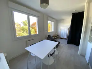 Location appartement Angers 49100 Maine-et-Loire 49 27 m2 1 pièce 530 euros 49031-L159 001