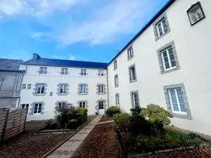Immeuble de rapport a vendre Huelgoat 29690 Finistère 29 704 m2 1257600 euros 29064-2880 001