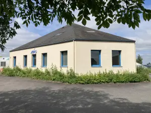 Divers a vendre Louverné 53950 Mayenne 53 660 m2 524000 euros 53007-2162 001