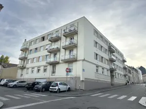 Appartement a vendre La Roche-sur-Yon 85000 Vendée 85 46 m2 104500 euros 85020-1555 001