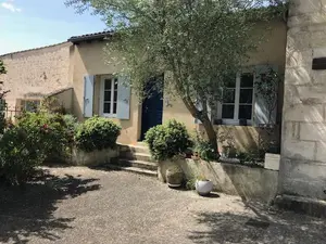 Maison a vendre Saintes 17100 Charente-Maritime 17 77 m2 169600 euros 17050-394 001