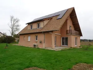 Location maison Saint-Germain-du-Plain 71370 Saône-et-Loire 71 183 m2 6 pièces 1600 euros STG-L1 001