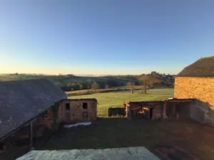 Propriete a vendre Morlhon-le-Haut 12200 Aveyron 12 150 m2 6 pièces 252000 euros 1134 001