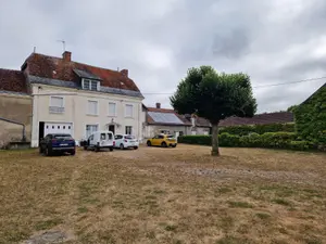 Bien agricole a vendre Villeloin-Coulangé 37460 Indre-et-Loire 37 149 m2 8 pièces 218400 euros 2025/16 001